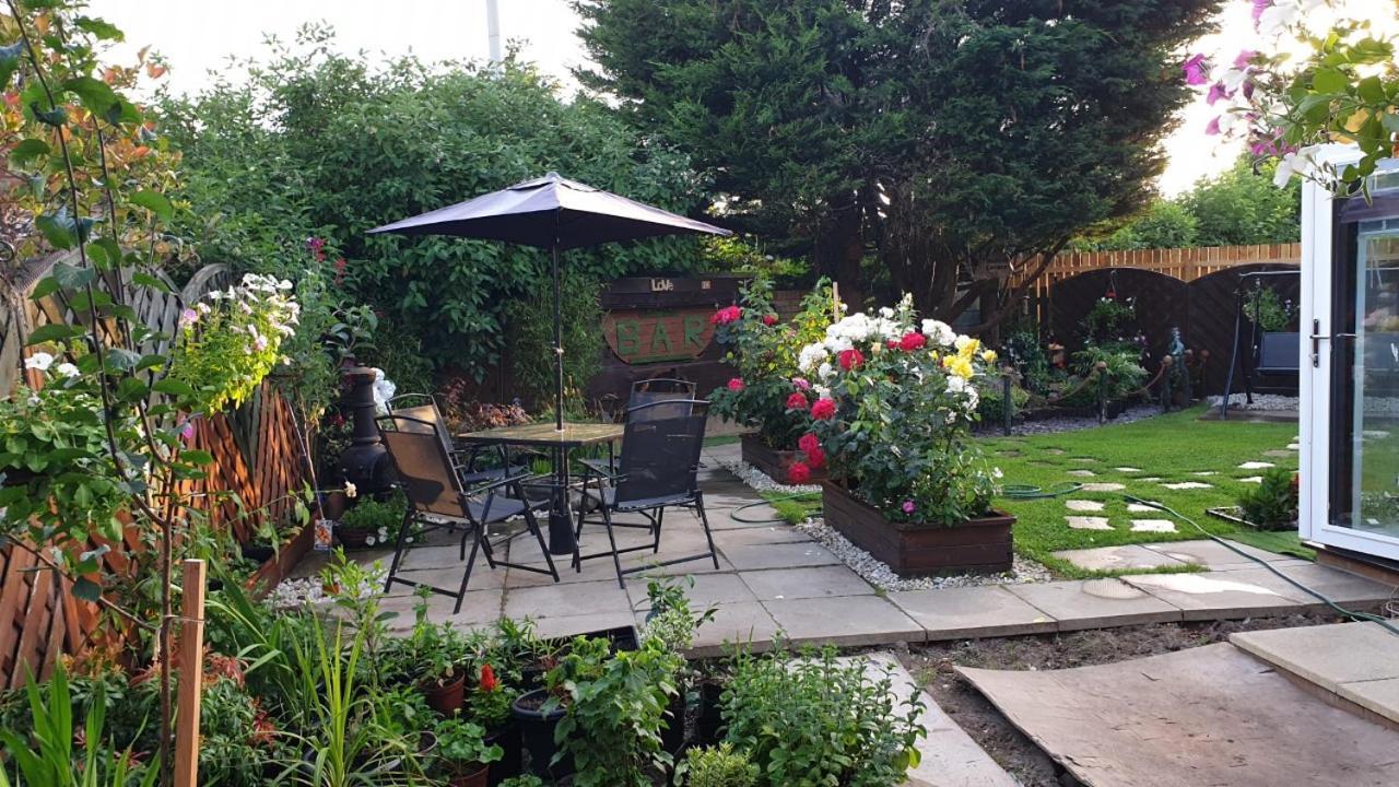 Ceylon Homestay Glasgow Eksteriør bilde