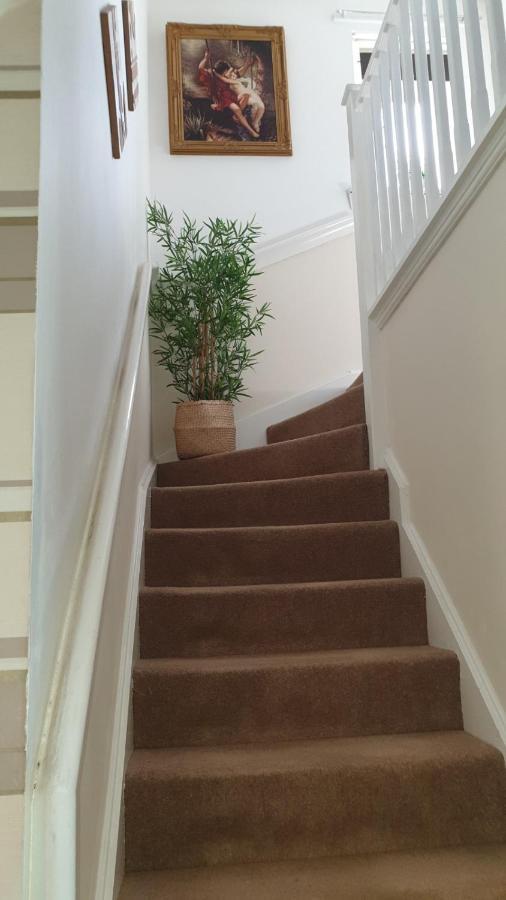 Ceylon Homestay Glasgow Eksteriør bilde
